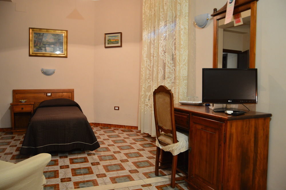 B&B La Terrazza Sul Mare Avola Ngoại thất bức ảnh